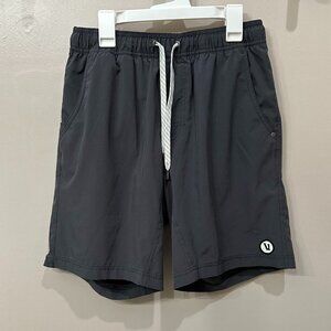 Vuori Kore Short Charcoal Size S 7" Inseam